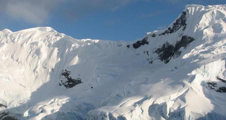 Antarctic Peninsula, Falkland Islands & South Georgia from Ushuaia (20 Days) - Peregrine Adventures