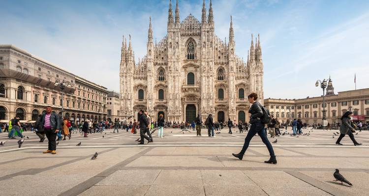 Rome to Milan Adventure Tour - Discovery Nomads