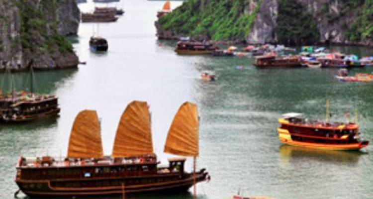 Fascinating Vietnam, Cambodia & the Mekong River with Hanoi, Ha Long Bay & Luang Prabang – Northbound - Avalon Waterways