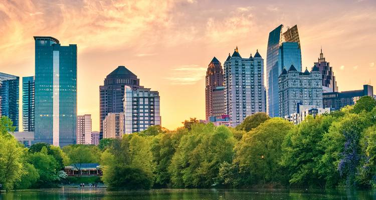 Sights & Sounds of the South with Elvis' 40th Anniversary Celebration and Extended Stay in Atlanta - Globus