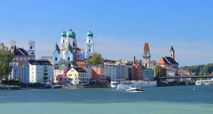 Trans-European cruise from Strasbourg to Budapest (port-to-port cruise) - CroisiEurope River Cruises