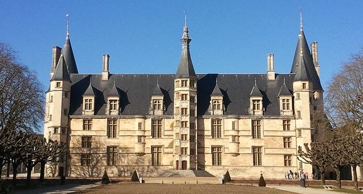 Discover the Loire Canal in the Heart of France, Charming Cities Reveal Their Secrets - CroisiEurope River Cruises