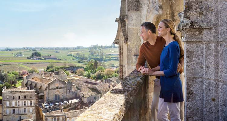 Bordeaux, Vineyards & Châteaux (Bordeaux to Bordeaux, 2018) - Uniworld Boutique River Cruise Collection