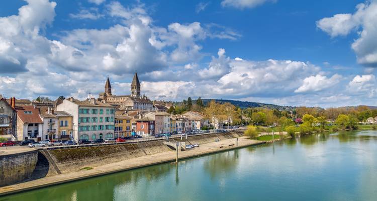 Vista de Chalon sur Saône desde el otro lado del río.