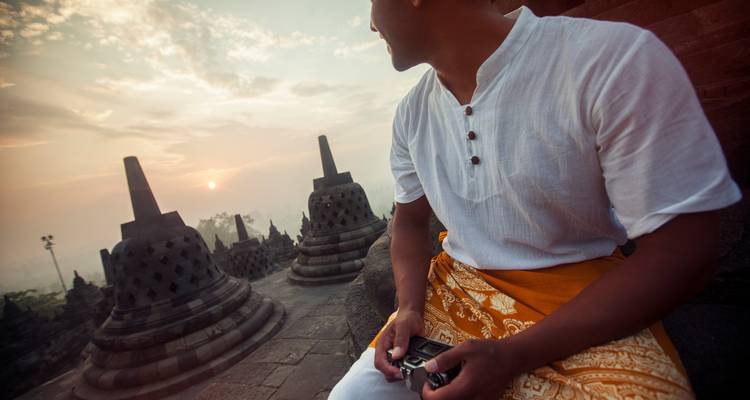 Best of Java & Sailing Adventure - G Adventures