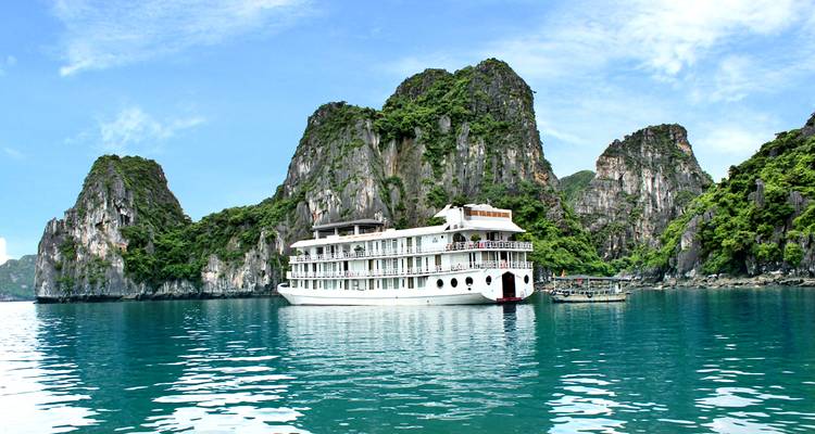 Hanoi Halong Emotion La Vela Classic Cruise 4Days/3Nights - Legend Travel Group