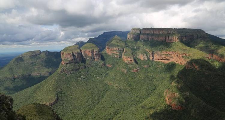 Rivers, Lakes Mountains 44 days Accommodated - Acacia Adventure Holidays
