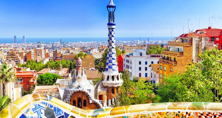 Barcelona to Granada and Madrid Tour - Discovery Nomads