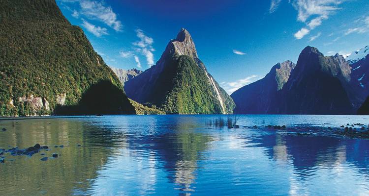 The Very Best of Australia & New Zealand - Scenic Luxury Cruises & Tours