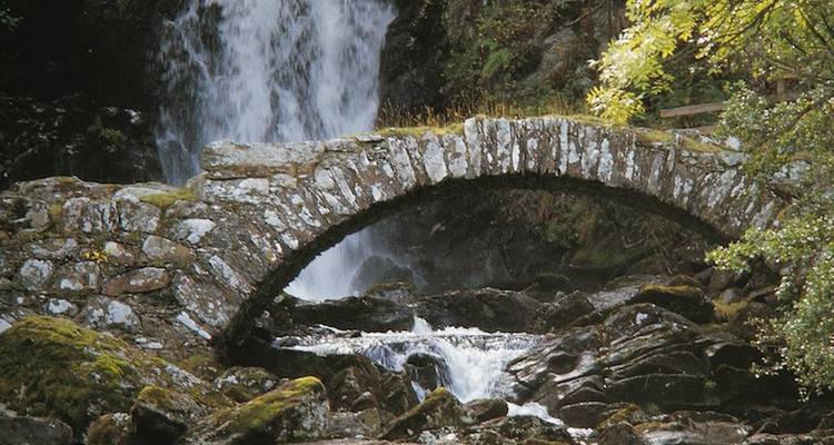 Luxury Walking - Glencoe and the Highlands - Wilderness Scotland