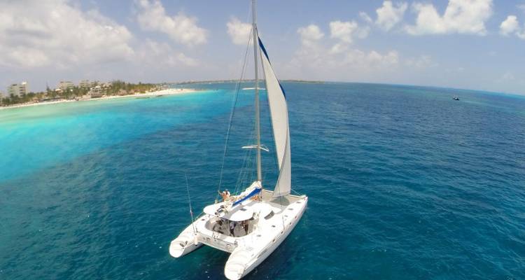 Isla Mujeres Experience 4D/3N - Bamba Experience