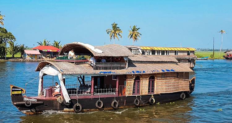 Classic Kerala Highlights Tour - Solo Travellers Group Holidays