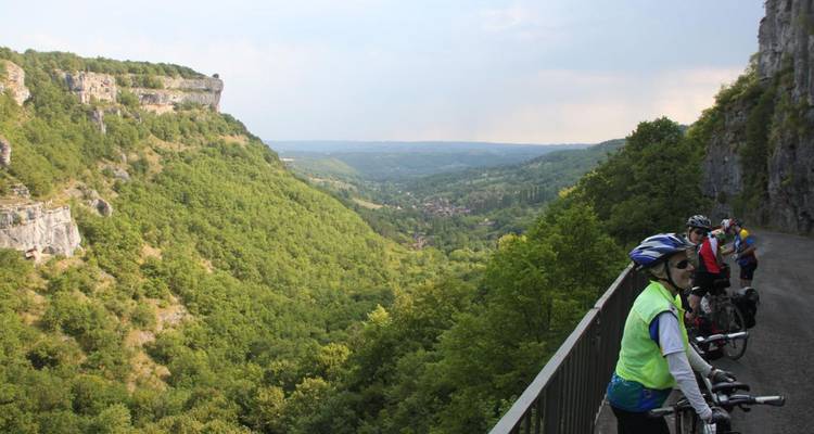 Bike Tour, Dordogne, France (guided groups) - The Chain Gang Cycle Tours