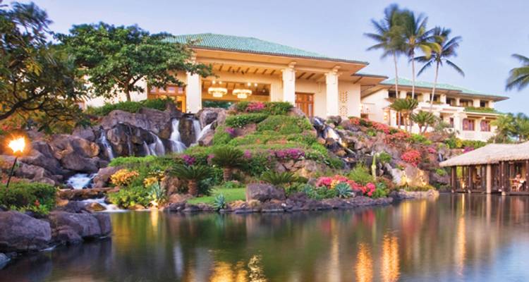 Luxurious Hawaiian Escape (2019) - Luxury Gold