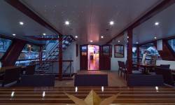 MV Paradis