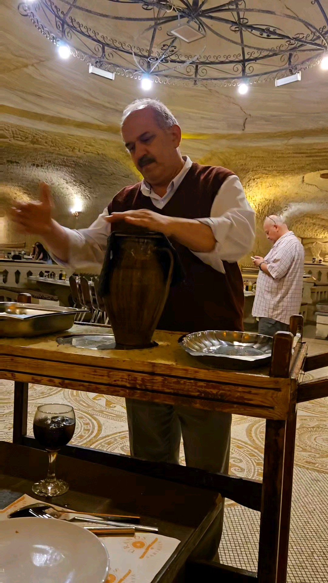 Vind de juiste reis voor jou naar Anatolia. We hebben 176 reizen die naar Anatolia gaan, de kortste is 3 dagen lang, en de langste is 14 dagen.