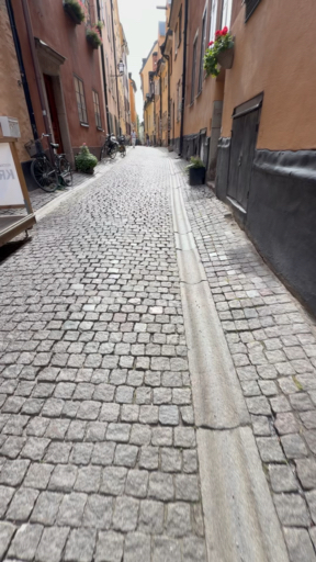Trouvez votre aventure idéale en Finlande, Norvège et Suède. Nous avons 45 à vous proposer en Finlande, Norvège et Suède durant entre 6 et 28 jours.