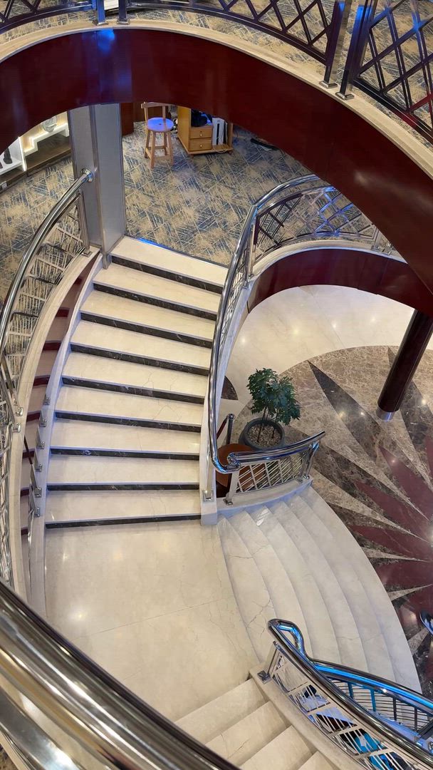 Vídeo de reseña del cliente sobre 4 días y 3 noches en un crucero 5 estrellas por el Nilo desde Asuán a Lúxor