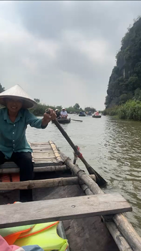 Trouvez votre aventure idéale au Cambodge et Vietnam. Nous avons 845 à vous proposer aux Cambodge et Vietnam durant entre 3 et 38 jours.