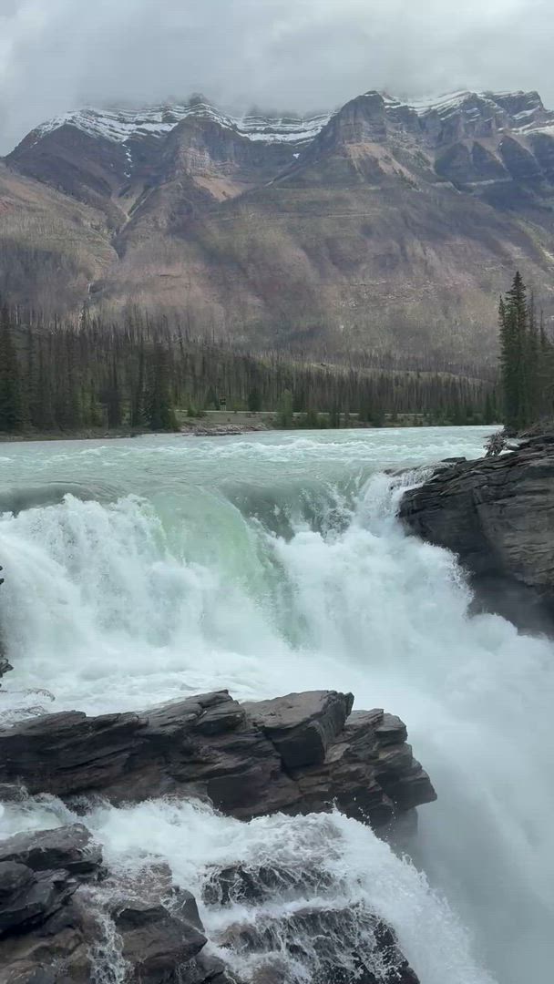 Explorez les Rocheuses canadiennes en 5 jours : Circuit des parcs nationaux de Banff, Jasper et Yoho customer review video