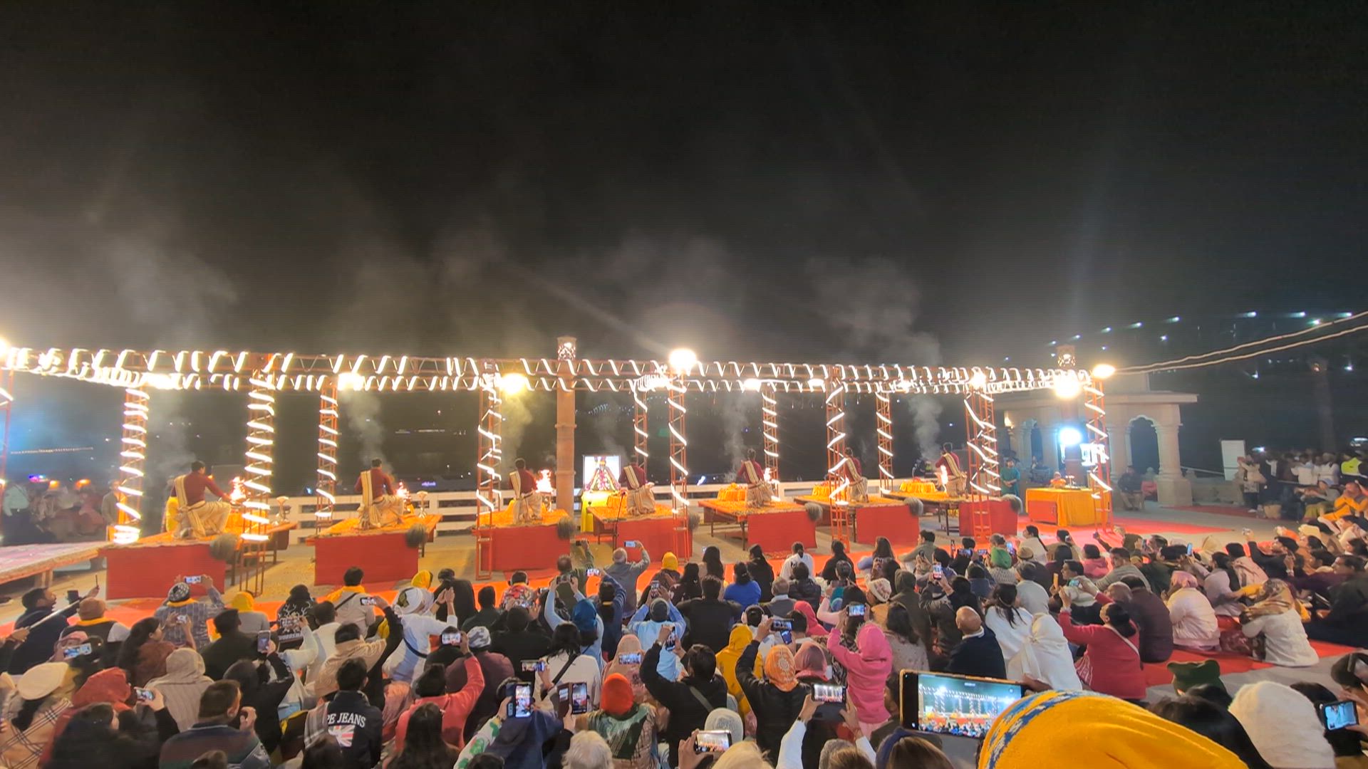 Group/Private Golden Triangle with Varanasi With Luxury 4 Star Hotels customer review video