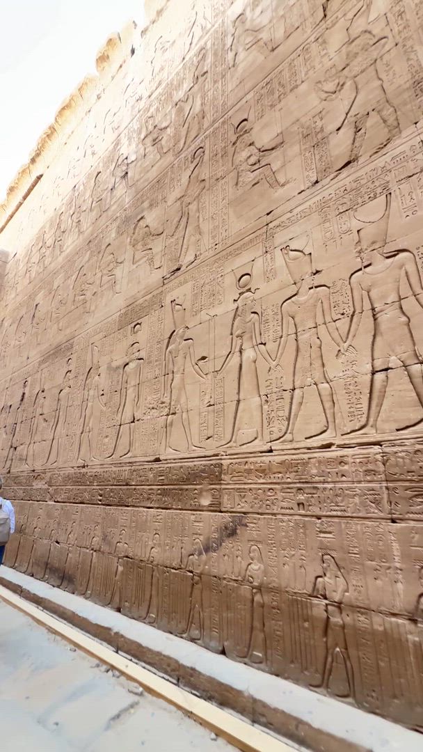 Croisière des Pharaons sur le Nil - Visite du Grand GEM - Vols aller-retour inclus customer review video