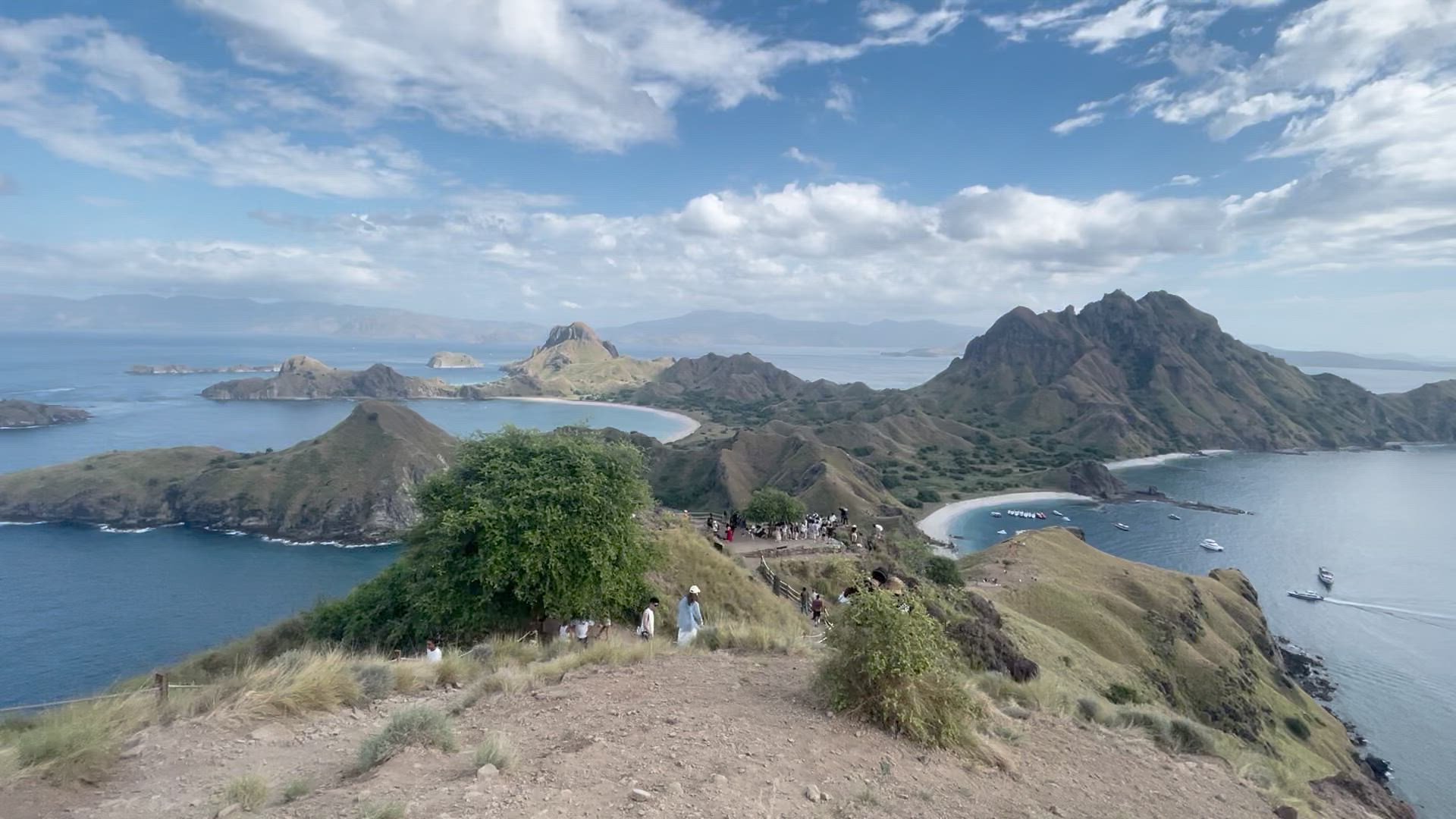 13 jours pour découvrir Bali, Lombok et Flores customer review video