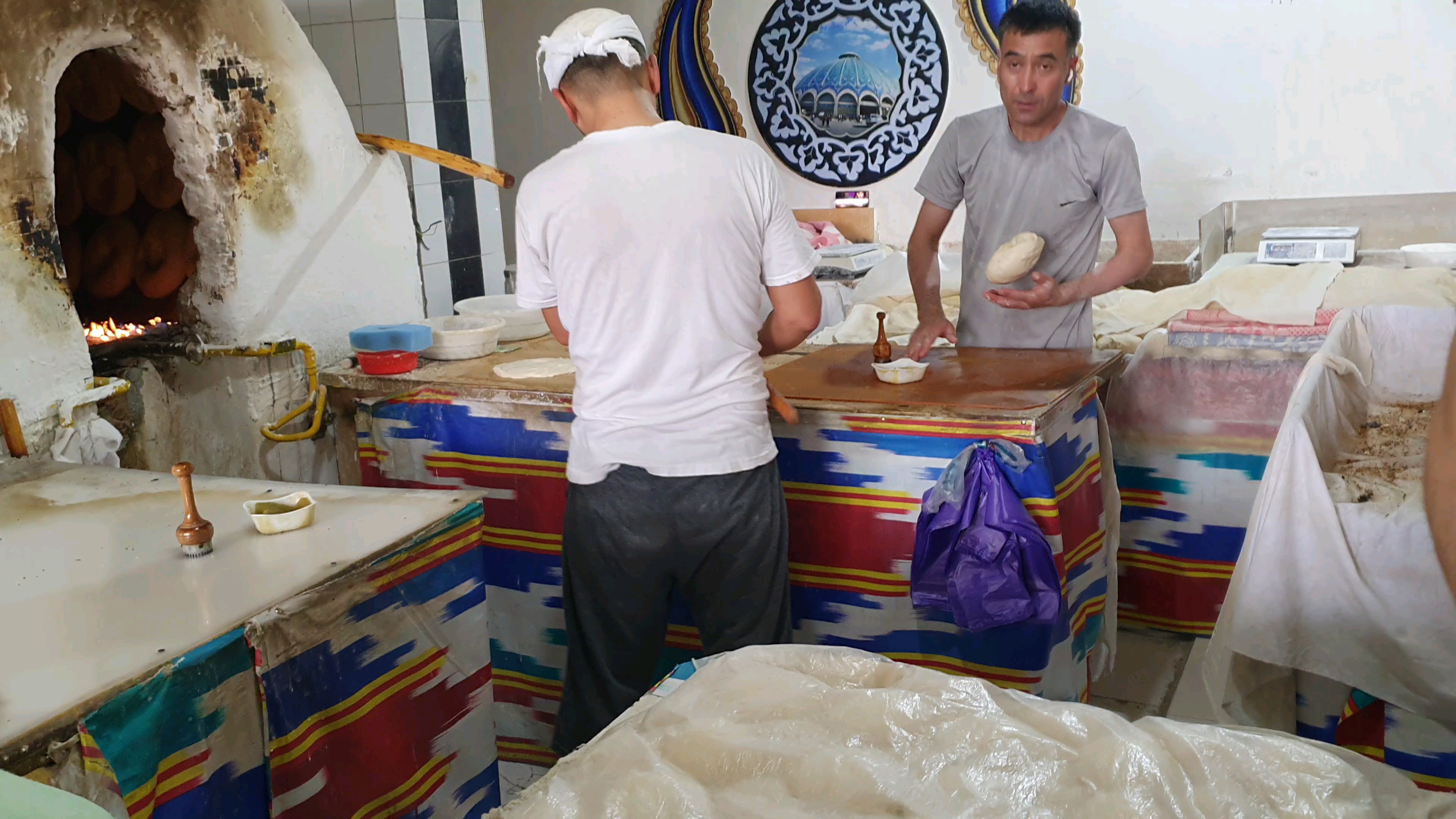 Trouvez votre circuit idéal en Ouzbékistan. Nous avons 126 aventures à vous proposer en Ouzbékistan entre une journée et 21 jours. Le mois le plus apprécié pour s'y rendre est octobre, c'est-à-dire le mois qui compte le plus grand nombre de départs.