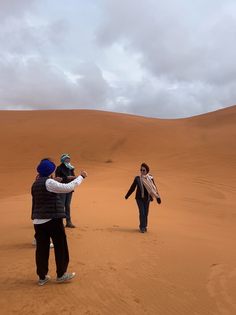 7 Days Luxury Desert Tour From Marrakech to Marrakech : Atlas Mountains, Kasbahs & Luxury Camp customer review video