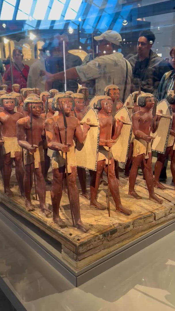 Croisière des Pharaons sur le Nil - Visite du Grand GEM - Vols aller-retour inclus customer review video