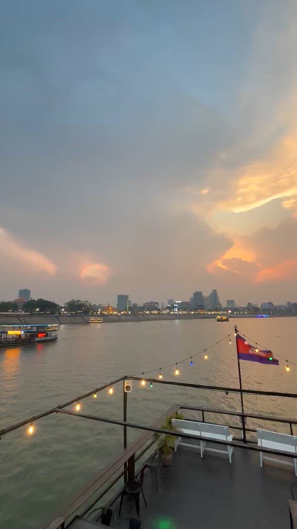 31-Day Southeast Asia Adventure: Thailand, Laos, Vietnam, and Cambodia customer review video
