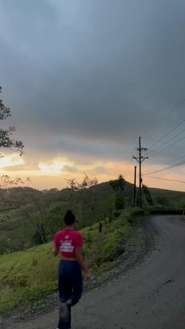 Du Guatemala au Costa Rica customer review video