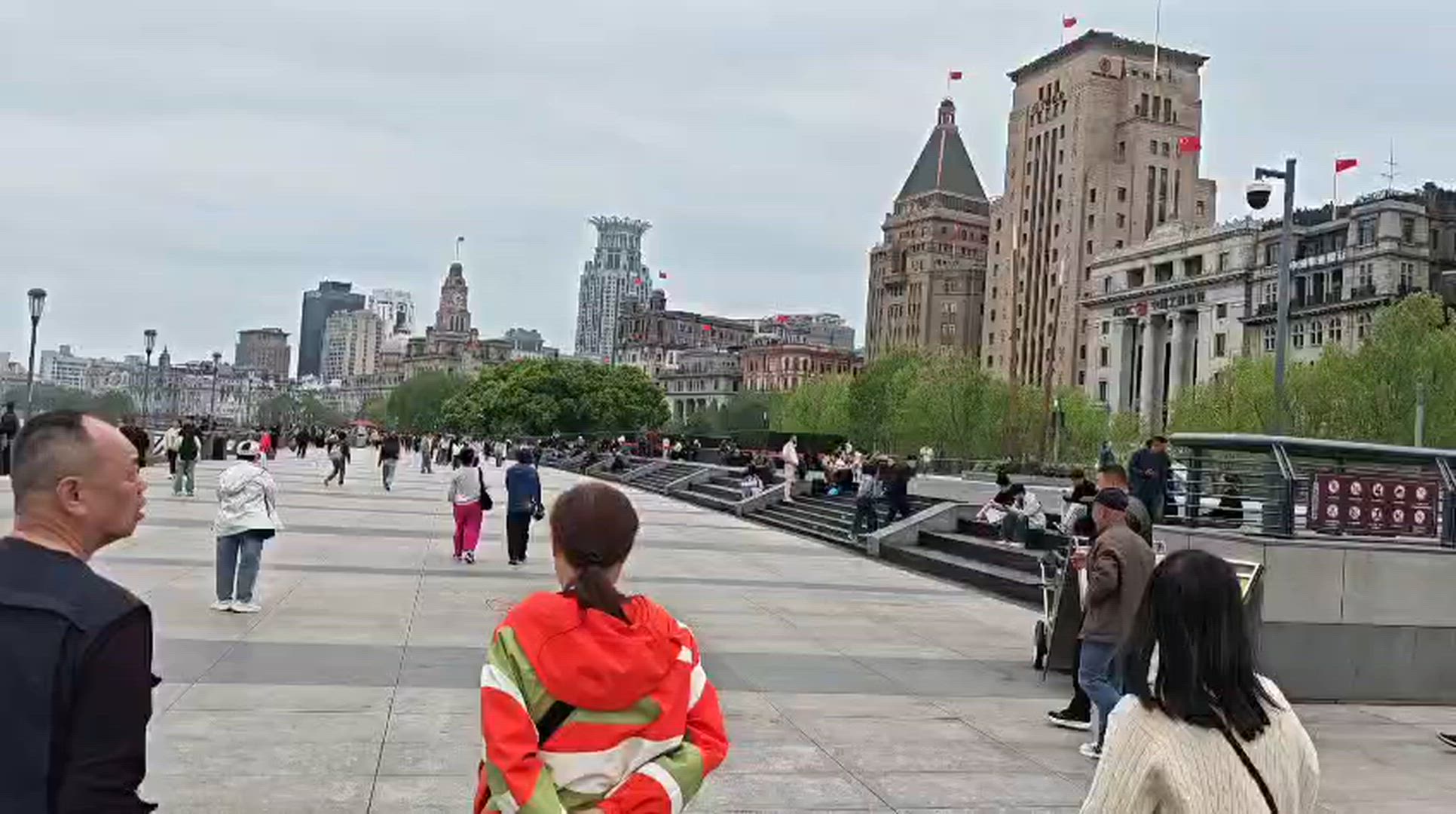 Customized 8 Days Luxury China Family Tour with 5-star Hotels, Private Guide & Driver customer review video 