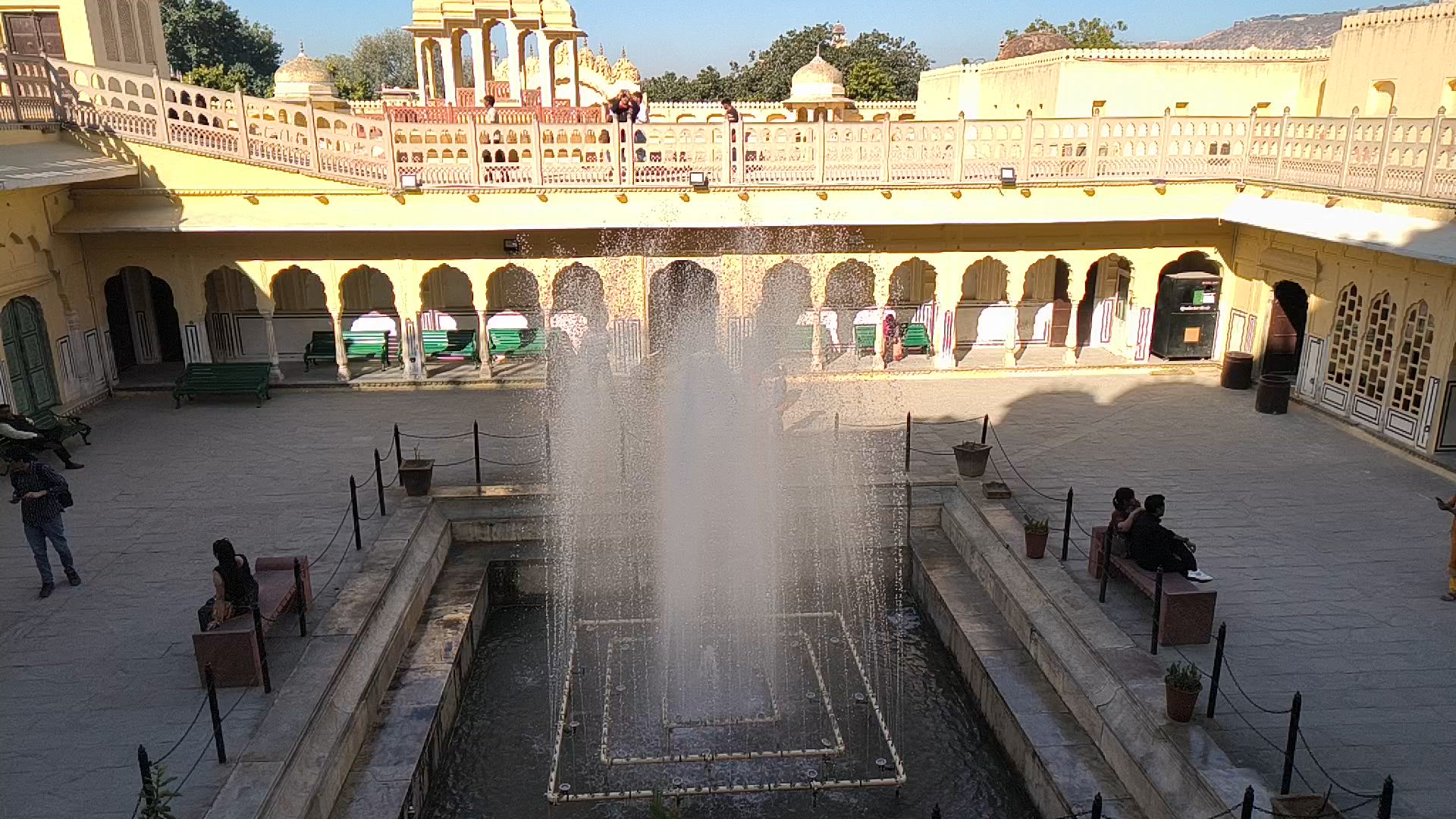 Vídeo de reseña del cliente sobre Taj Mahal y Tigres - Viaje al Triángulo de Oro de la India con Ranthambore 7 días
