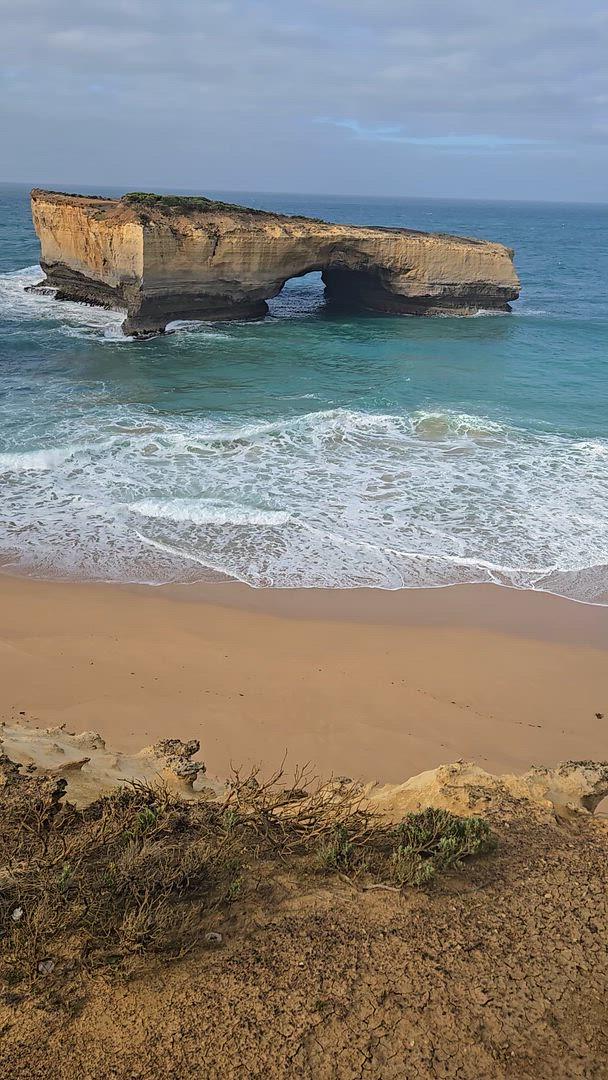 Vídeo de reseña del cliente sobre De Adelaida a Melbourne en 3 días por tierra vía Grampians y Great Ocean Road