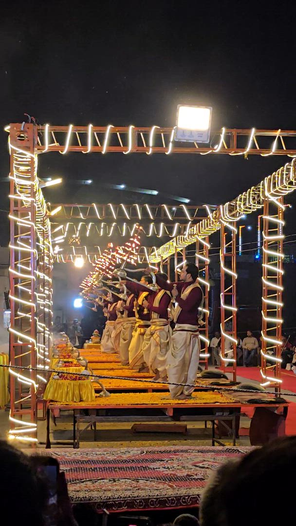 Circuit du Triangle d'Or avec Varanasi customer review video