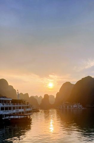 Southeast Asia Discovery: Budget-friendly Adventure Tour 21-Day