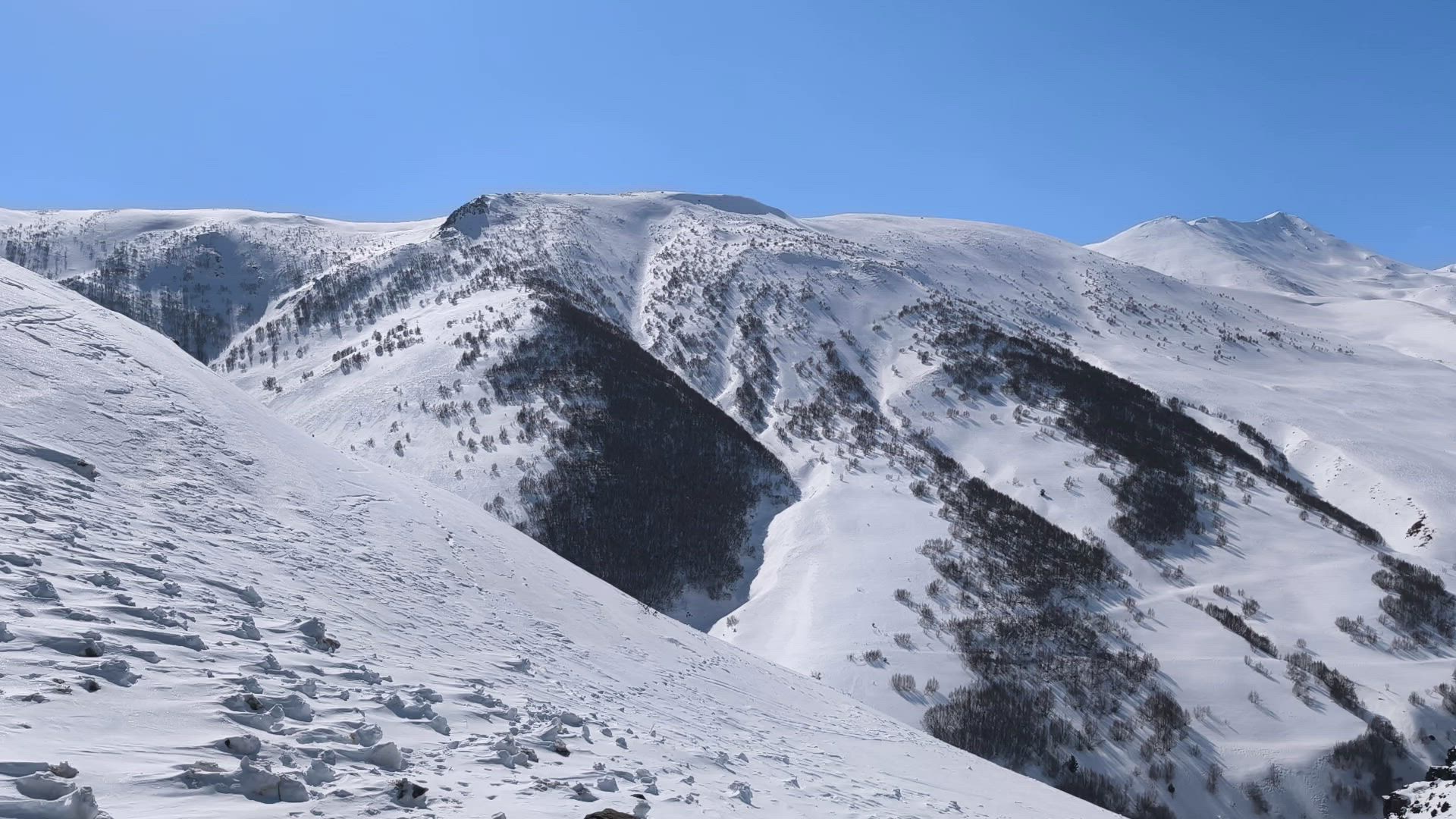 Trouvez votre circuit idéal en Géorgie. Nous avons 85 aventures à vous proposer en Géorgie entre une journée et 18 jours. Le mois le plus apprécié pour s'y rendre est juin, c'est-à-dire le mois qui compte le plus grand nombre de départs.