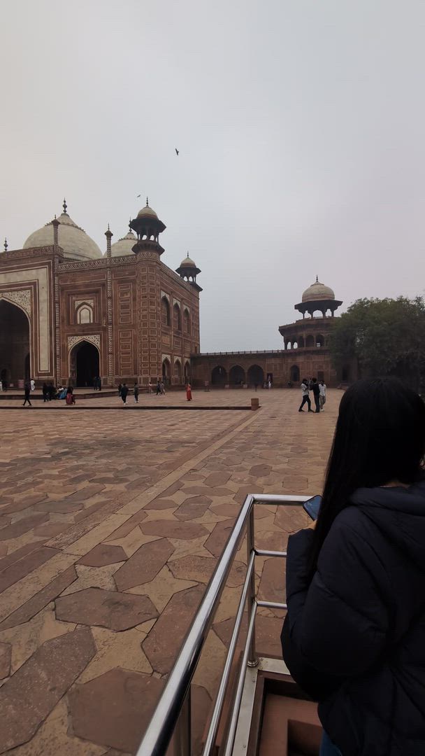 Group/Private Golden Triangle with Varanasi With Luxury 4 Star Hotels customer review video