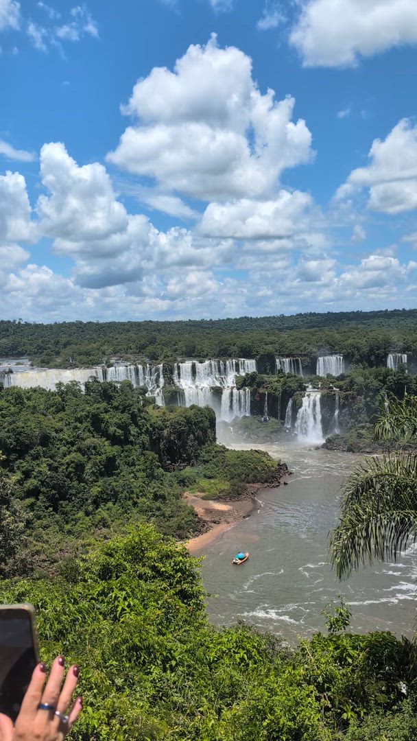 Vídeo de reseña del cliente sobre Viaje a Sudamérica en 33 días: Colombia, Perú, Bolivia, Chile, Argentina y Brasil con el Camino Inca y la Patagonia