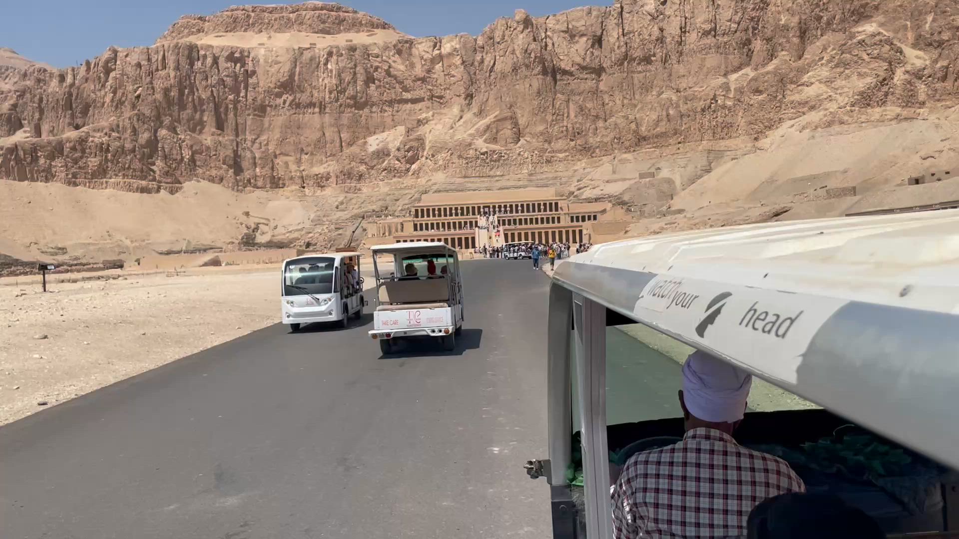 Vídeo de reseña del cliente sobre Antiguas Maravillas de Egipto: 14 días (Pirámides y GEM- Alejandría- Desierto Blanco - Crucero por el Nilo-Hurghada ) vuelo nacional