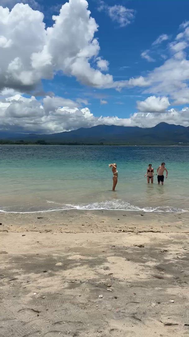 Introduction à Bali - 9 jours customer review video