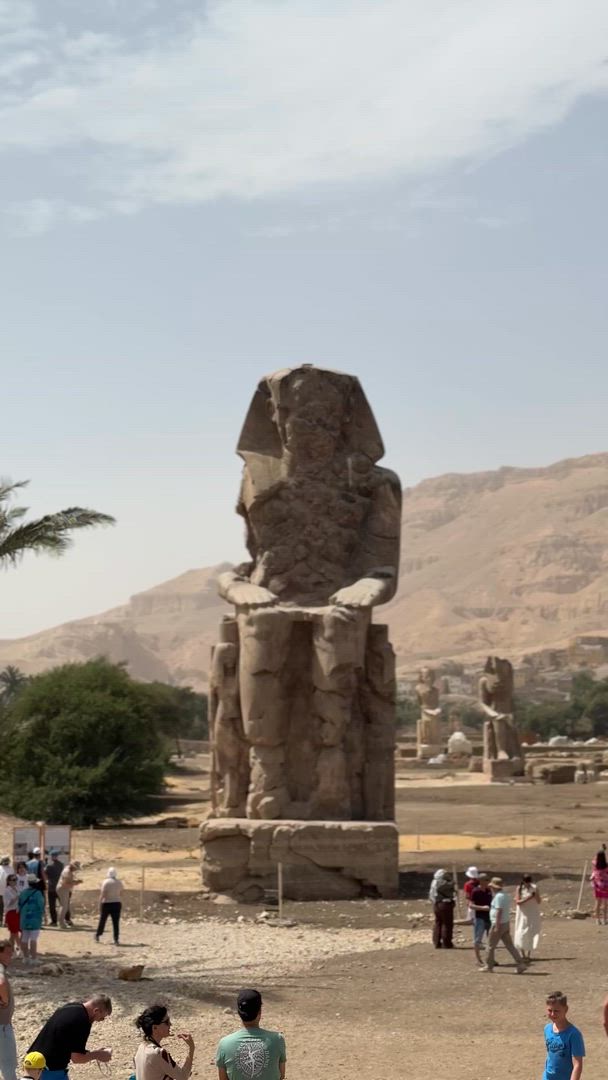 Vídeo de reseña del cliente sobre 4 días y 3 noches en un crucero 5 estrellas por el Nilo desde Asuán a Lúxor