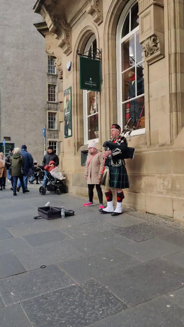 Trouvez votre circuit idéal dans la région Nord de l'Écosse. Nous avons 83 aventures à vous proposer dans la région Nord de l'Écosse. Le mois le plus apprécié pour s'y rendre est Juin, c'est-à-dire le mois qui compte le plus grand nombre de départs.