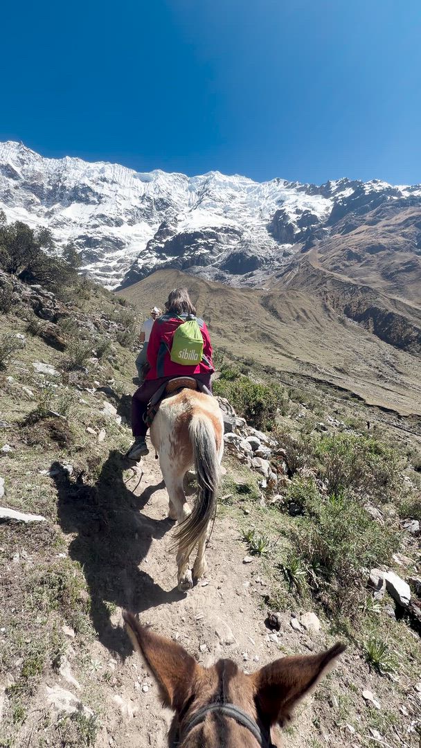Vídeo de reseña del cliente sobre 6 días de aventura: Cusco, Machu Picchu, Lago Humantay y Montaña Arco Iris