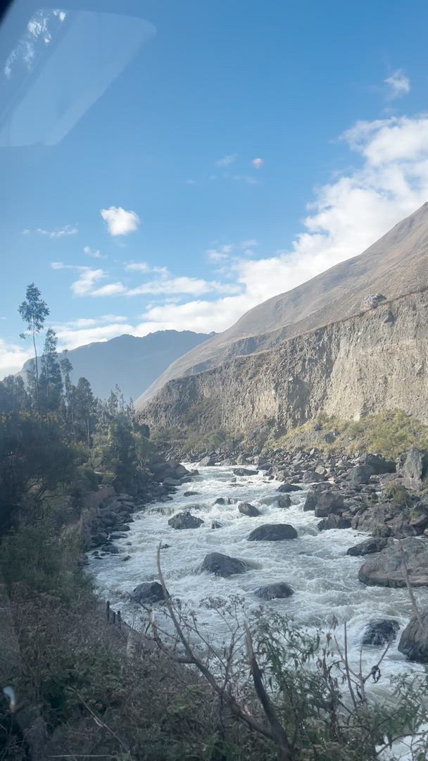 Vídeo de reseña del cliente sobre Aventura inca: Cusco, Machu Picchu y las mejores vistas de la historia