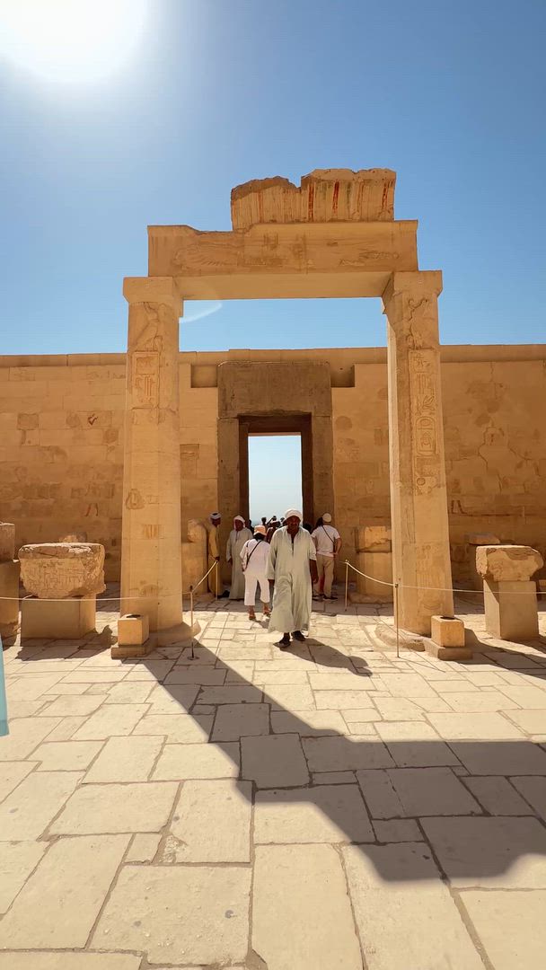 Croisière des Pharaons sur le Nil - Visite du Grand GEM - Vols aller-retour inclus customer review video
