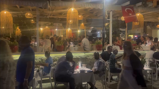 Trouvez votre Turquie circuit histoire idéal. Vous avez le choix entre pas moins de 308 voyages durant entre une journée et 23 jours. Le mois comptant le plus grand nombre de départs est Septembre, ce qui en fait le moment le plus apprécié pour aller en Turquie.