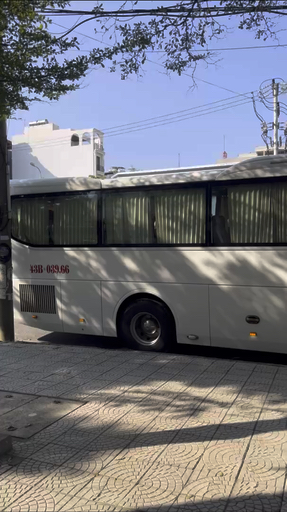 Trouvez votre circuit idéal dans la région Sud du Vietnam. Nous avons 730 aventures à vous proposer dans la région Sud du Vietnam. Le mois le plus apprécié pour s'y rendre est Octobre, c'est-à-dire le mois qui compte le plus grand nombre de départs.