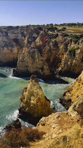 Trouvez votre circuit idéal au Lisbonne. Nous avons 109 aventures à vous proposer au Lisbonne entre 2 et 7 jours.